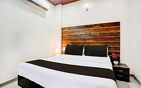 Hotel O Golden Sagar